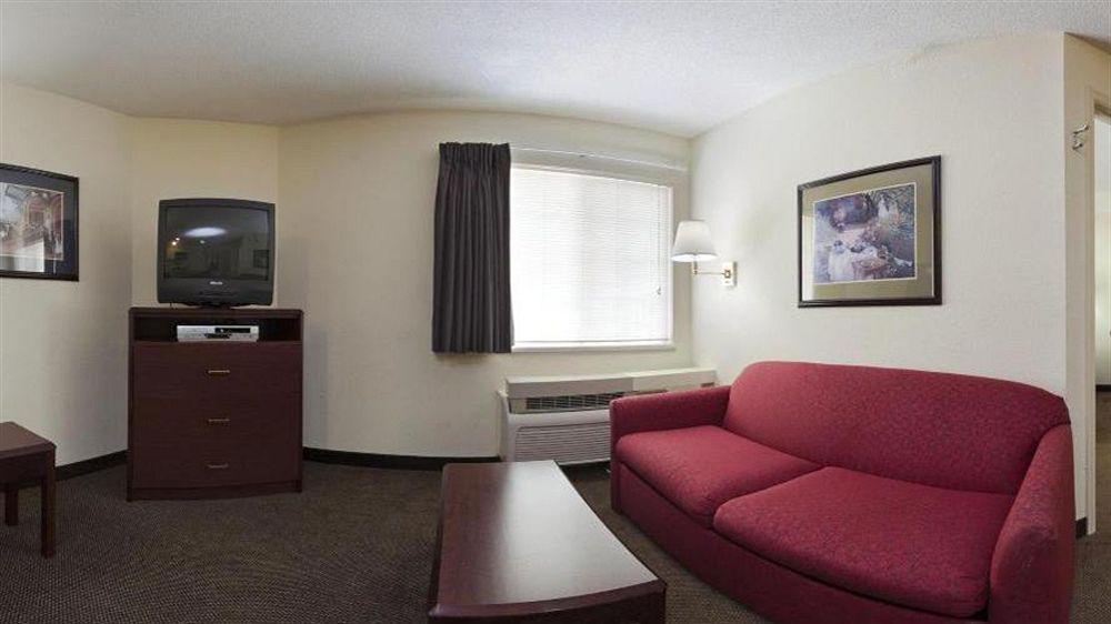 Candlewood Suites Durham - Rtp By Ihg Extérieur photo